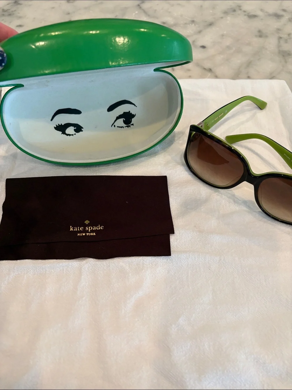 kate spade Black Frame Sunglasses with Brown Gradient Lenses and Green Case
